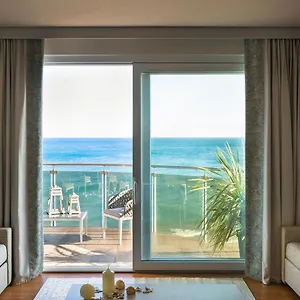 Grand Hotell